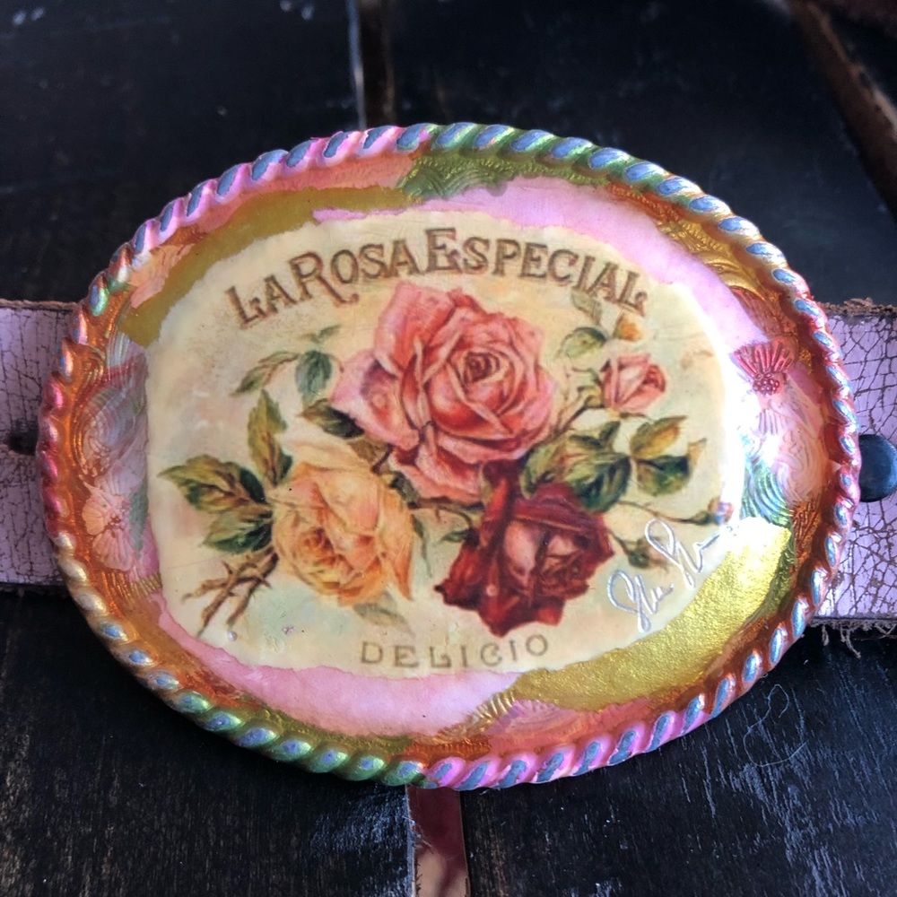 CUSTOM MADE PINK LEATHER BELT